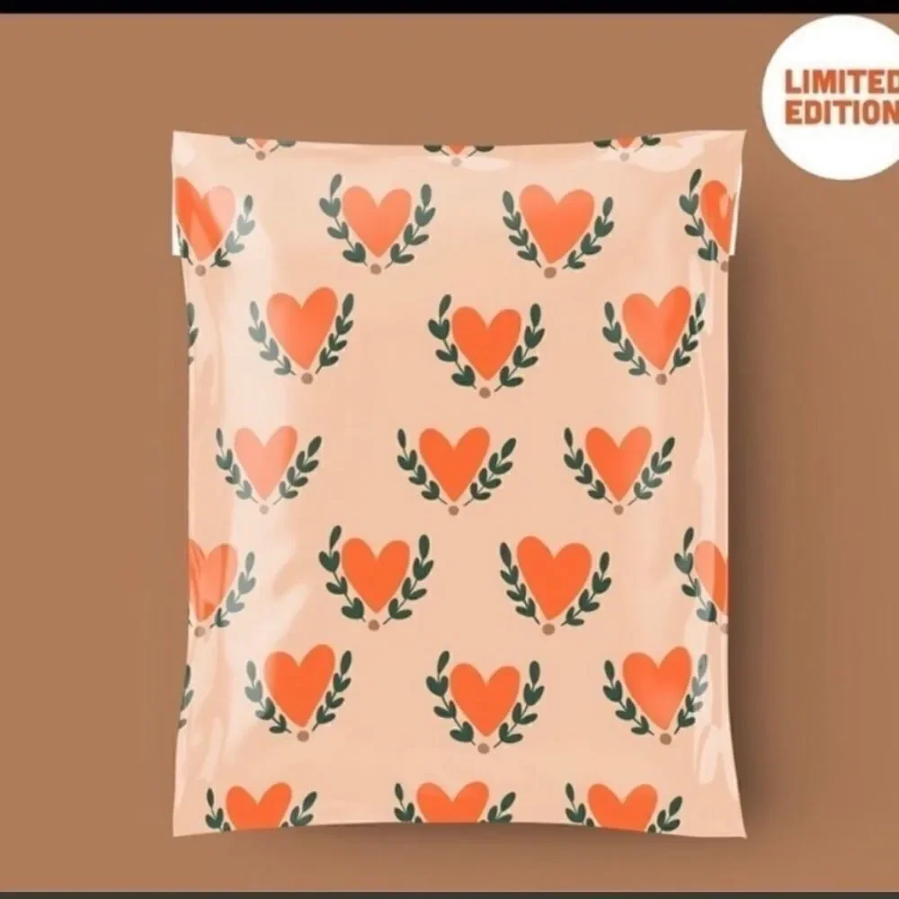 Poly Mailers Mix sizes 10x13 14.5x19 40 poly mailers 40 stickers